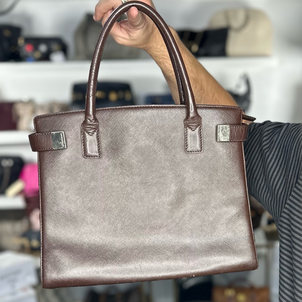 BURBERRY LEATHER TOTE